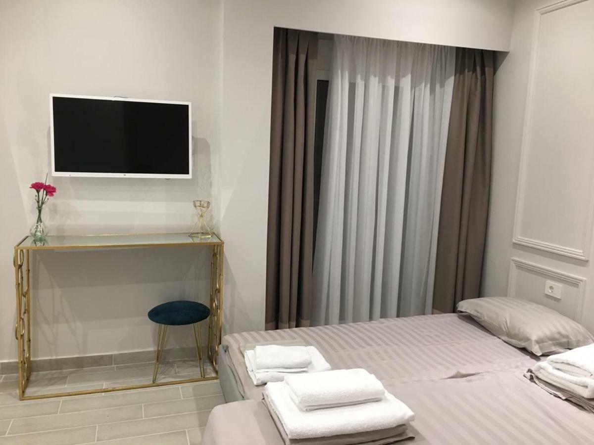 Onira Luxury Rooms Sarandë Exterior foto